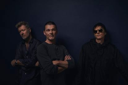 La banda A-ha. Morten Harket, el vocalista, en el centro, rodeado de Magne Furuholmen (izquierda) y Paul Waaktaar-Savoy (derecha).