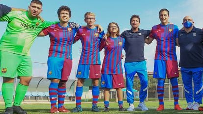 Integrantes del equipo del FC Barcelona que participa en LaLiga Genuine Santander.