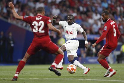 El jugador del Tottenham Moussa Sissoko, en acción durante la final de la Champions League.