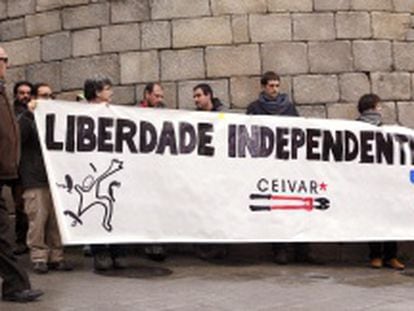 Acto de protesta en Lugo por parte de un grupo proindependentistas.