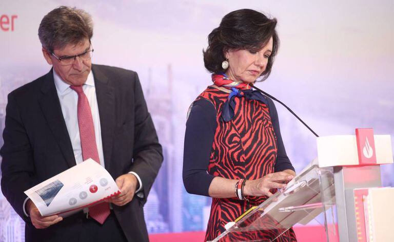 El consejero delegado del Banco Santander, José Antonio Álvarez y la presidenta, Ana Botín durante la presentación de los resultados correspondientes al ejercicio 2019.