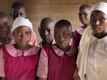 Ni&ntilde;os de una escuela primaria en Kenia.Schoolchildren, Kenya.