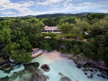 Vista aérea de GoldenEye, la villa en el norte de Jamaica donde Ian Fleming escribió todas sus novelas sobre James Bond, el agente 007.