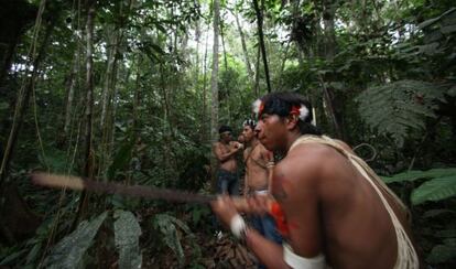 Los indios waorani habitan la reserva de Yasun&iacute;.