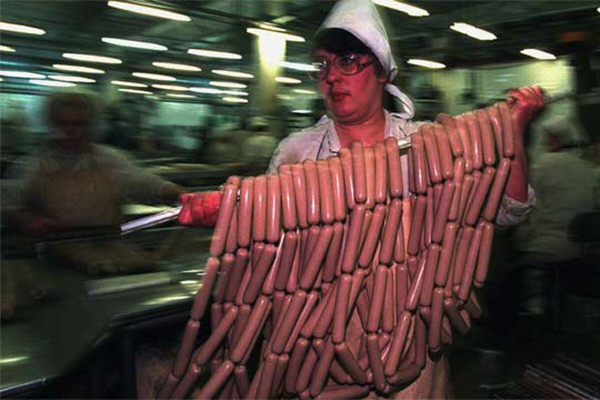 Fábrica de salchichas Salud EL PAÍS
