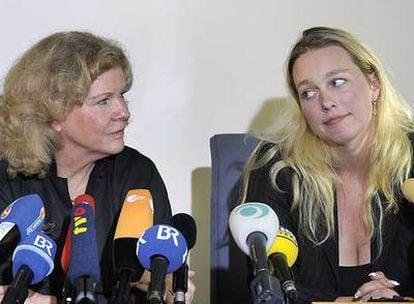 Eva Wagner-Pasquier (izquierda) y Katharina Wagner, ayer en Bayreuth.