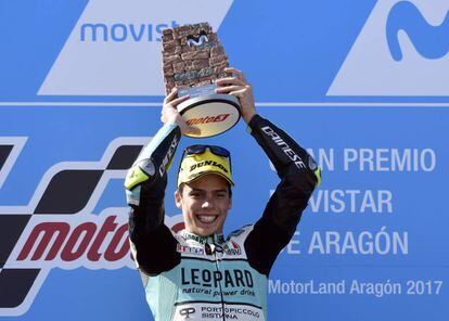 Joan Mir, en el podio del Gran Premio de Aragón.