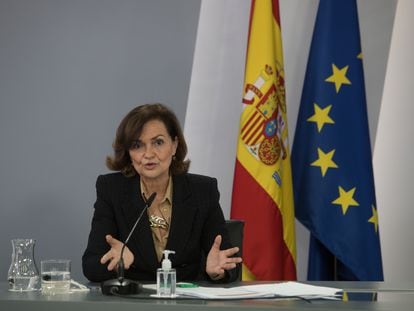 La vicepresidenta primera, Carmen Calvo, tras un Consejo de Ministros.