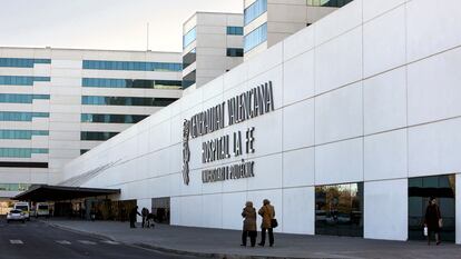 El Hospital La Fe de Valencia, el mayor complejo público de la Comunidad Valenciana.