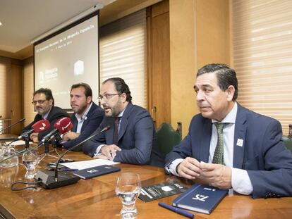 De izq. a dcha., Jordi Albareda, &Oacute;scar Puente, Javier Garicano y Julio Gabriel Sanz.