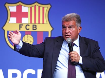 Joan Laporta, durante una rueda de prensa en abril de 2023.