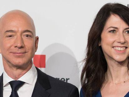 El fundador y consejero delegado de Amazon, Jeff Bezos, y su ya exesposa, MacKenzie.