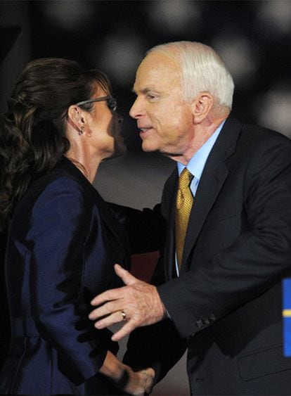 Sarah Palin y John McCain, el pasado 4 de noviembre en Arizona