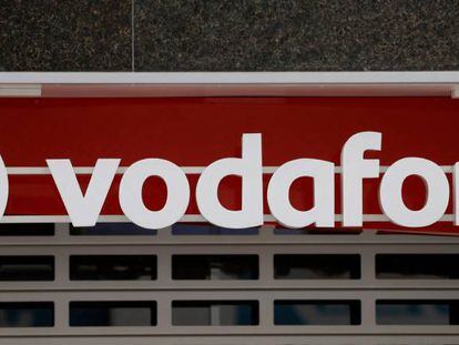 El grupo árabe Etisalat llega al 11% de Vodafone y alienta las especulaciones de opa