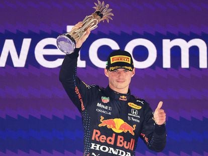 Red Bull Verstappen contrato