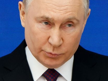 El presidente de Ucrania pide una reunión a Putin tras un aumento de la  violencia en los territorios rebeldes del país