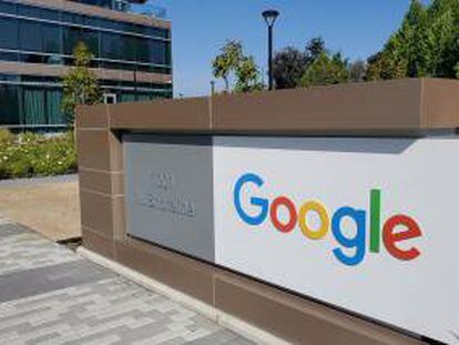 Entrada a la sede de Google en Mountain View, California.