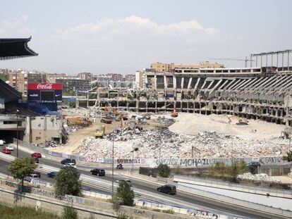 Trabajos de demolición del estadio Vicente Calderón la semana pasada.