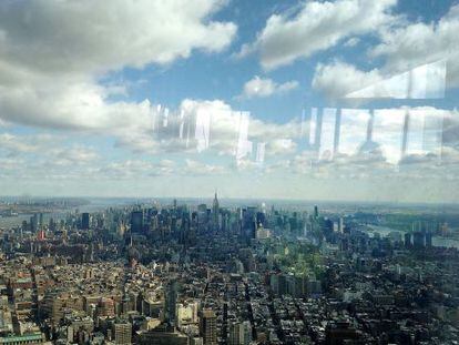 Vista de Manhattan desde el observatorio en el piso 102 del One World Trade Center.