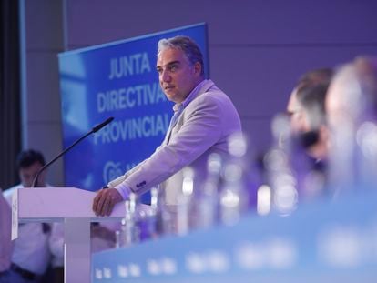 El coordinador general del PP, Elías Bendodo, en un acto de su partido en Málaga.