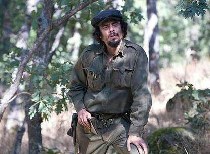 Benicio del Toro, en una imagen de <i>Che, guerrilla.</i>
