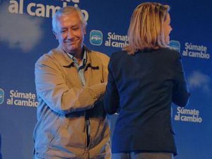 Javier Arenas y Dolores de Cospedal, en Jaén.