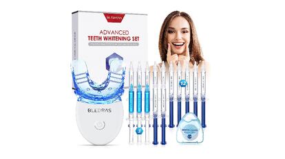 Un ‘kit’ de blanqueamiento para limpiar y blanquear en profundidad los dientes. BLEDRAS.