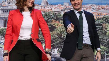 Isabel Díaz Ayuso y Pablo Casado, en la campaña autonómica de 2019.