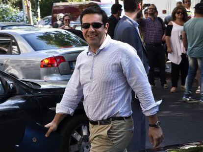 El primer ministro griego, Alexis Tsipras, a su llegada a una reuni&oacute;n en Atenas.