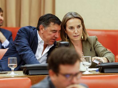 La portavoz del PP, Cuca Gamarra, durante la reunión de la Diputación permanente del Congreso, este miércoles en Madrid.