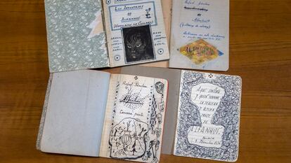 Cuadernos de Rafael Sánchez Ferlosio de su novela 'Industrias y andanzas de Alfanhuí'.