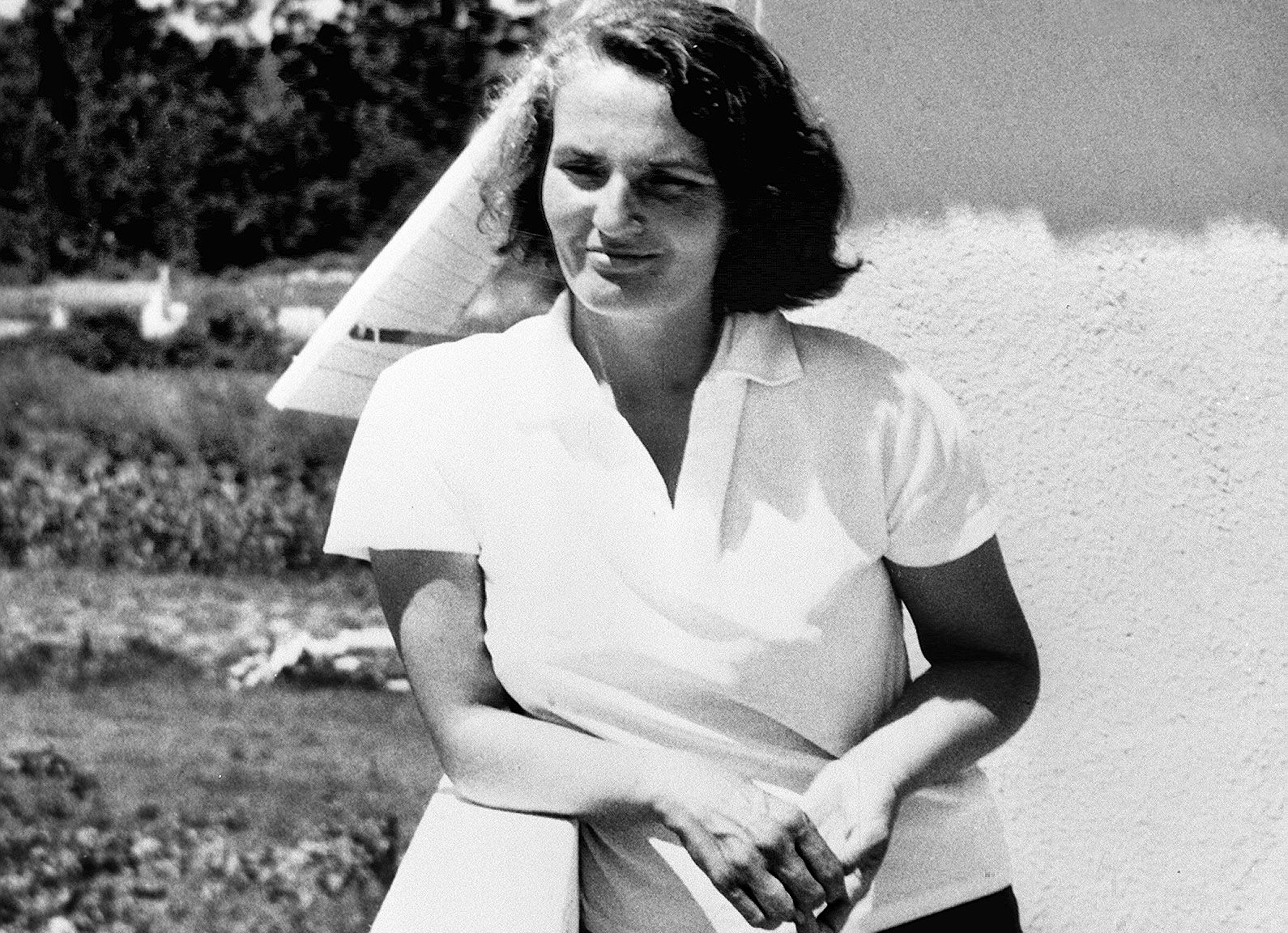 La escritora Carmen Laforet en 1944.