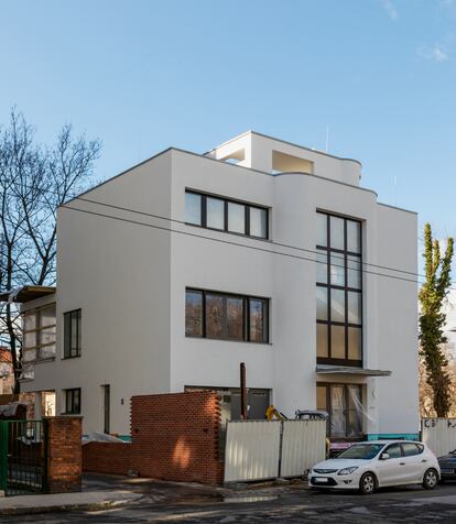 Villa Walter Rozsi en la actualidad, días antes de su apertura al público.