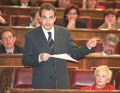 José Luis Rodríguez Zapatero, ayer en el pleno del Congreso.
