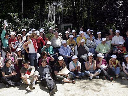 Miembros de la Fundación Lescer antes de iniciar el Camino de Santiago.