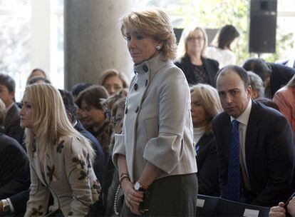 Esperanza Aguirre, en el homenaje de la Asamblea de Madrid a las víctimas del Holocausto.