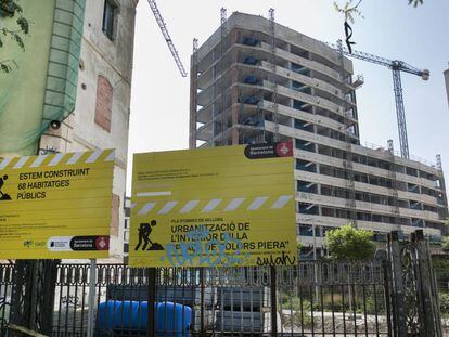 Obras de vivienda nueva en Barcelona.