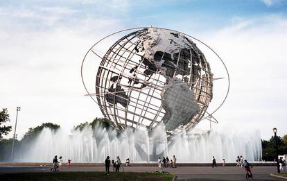 La Unisfera, construida para la exposición mundial de 1964, en el Flushing Meadows Corona Park de Queens (Nueva York). 