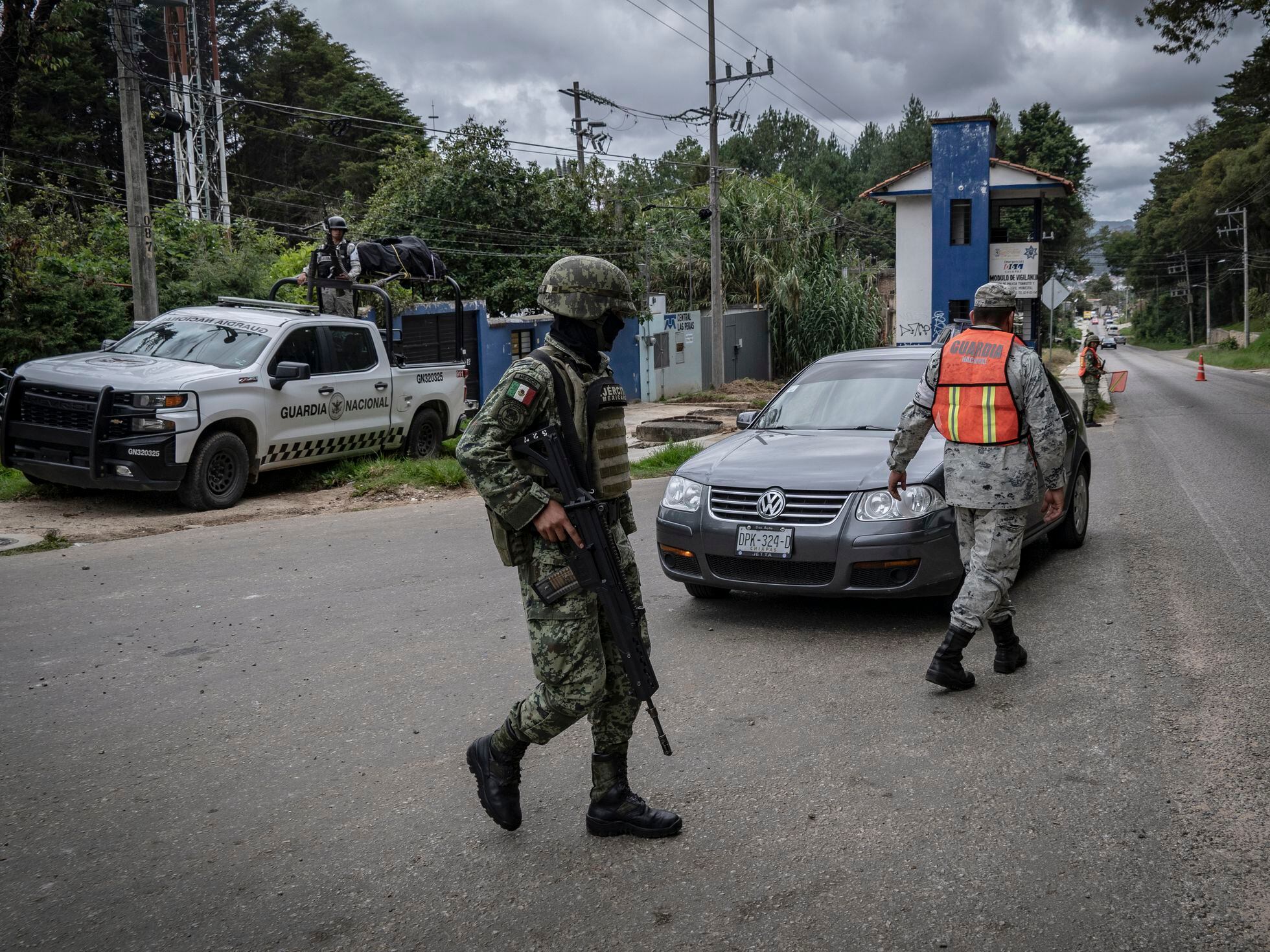 Torturas, desplazamientos forzados, detenciones arbitrarias o violaciones  al derecho a la tierra: el coctel de violencia que asedia Chiapas | EL PAÍS  México