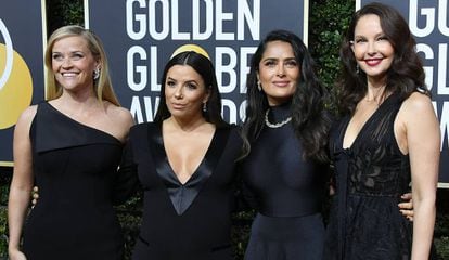 Reese Witherspoon, Eva Longoria, Salma Hayek y Ashley Judd, en los Globos de Oro celebrados el 7 de enero de 2018.