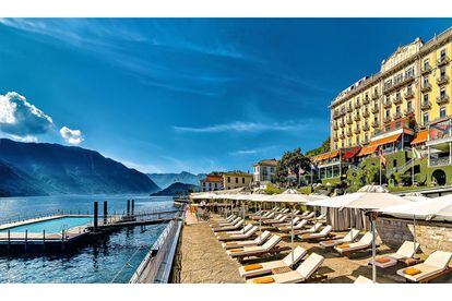 Piscina flotante en el lago de Como, en Italia, del Grand Hotel Tremezzo.
