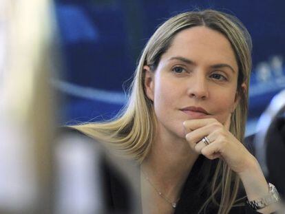 Louise Mensch, fotografiada en Londres en mayo, cuando alcanz&oacute; gran popularidad con sus intervenciones en la comisi&oacute;n que investig&oacute; el esc&aacute;ndalo de las escuchas telef&oacute;nicas ilegales en la prensa brit&aacute;nica. 