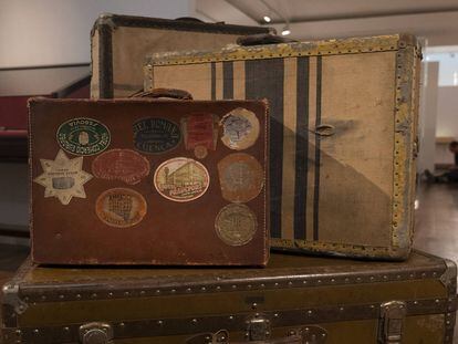 Exposición 'Recuerdos de viaje. Historia del souvenir en Andalucía', en de Coria del Río (Sevilla).