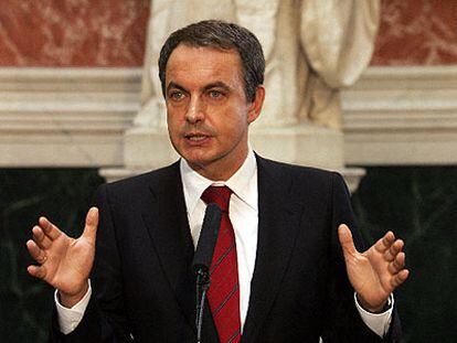 El presidente José Luis Rodríguez Zapatero anuncia en el Congreso el inicio del diálogo con ETA.