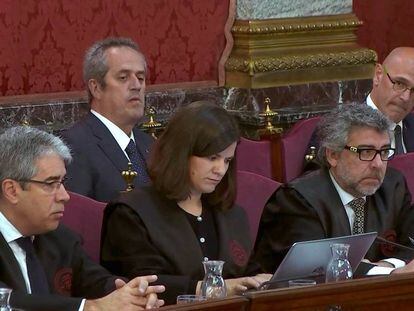 El exconsejero de Interior, Joaquim Forn, durante el juicio en el Supremo.