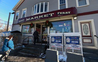 El comercio de Merrimack, en New Hampshire, donde se vendió el boleto de lotería