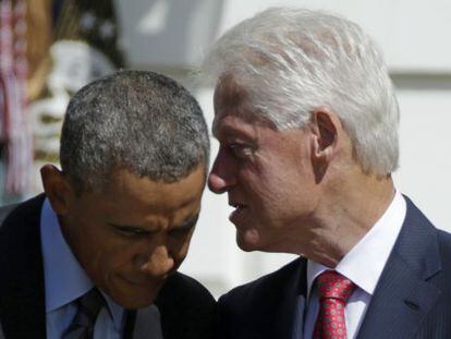 El presidente Barack Obama, a la izquierda, afronta con el refer&eacute;ndum escoc&eacute;s la posible ruptura de un socio estrecho, como Bill Clinton, a la derecha, en 1995 con Quebec
