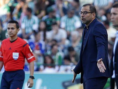 Esnáider, durante el partido.