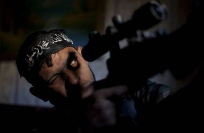 Miliciano sirio durante los combates de 2012