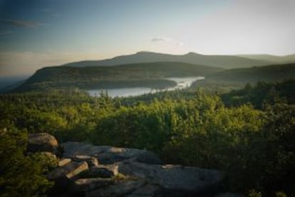 Panorámica de las montañas Catskills desde Sunset rock, en el Estado de Nueva York.